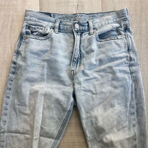 American Eagle Outfitters light blue jeans